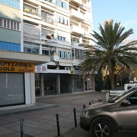 Louki Akrita Studio Apartmán